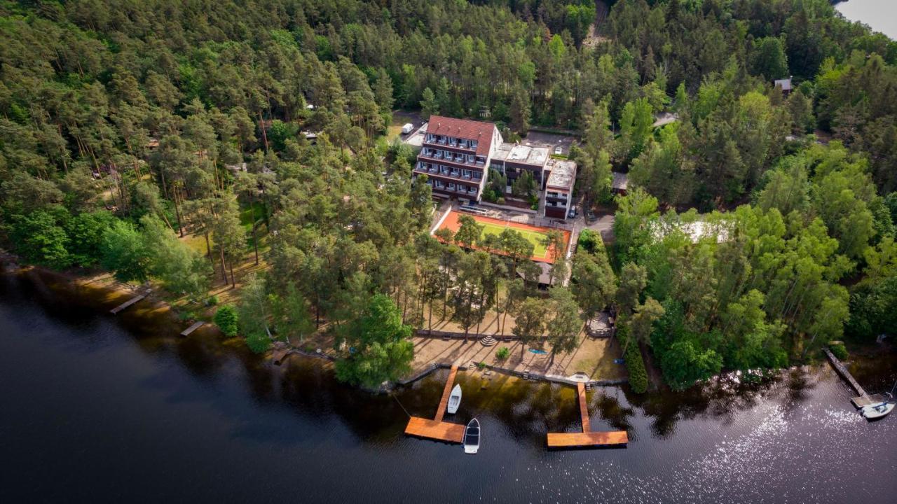 Hotel Hladina Nebrich Экстерьер фото
